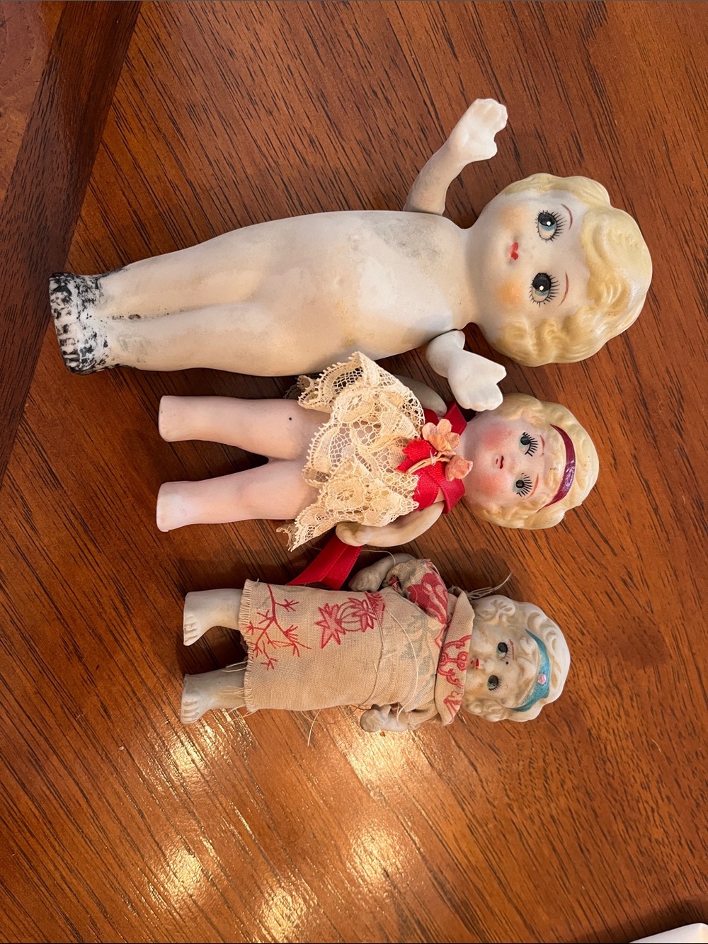 Vintage 1920’s Porcelain collectors 3 dolls.  made in Japan.#33